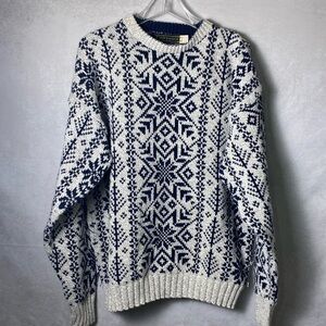 Vintage 90s men's snowflake Croft and Barrow knit 100% Cotton sweater